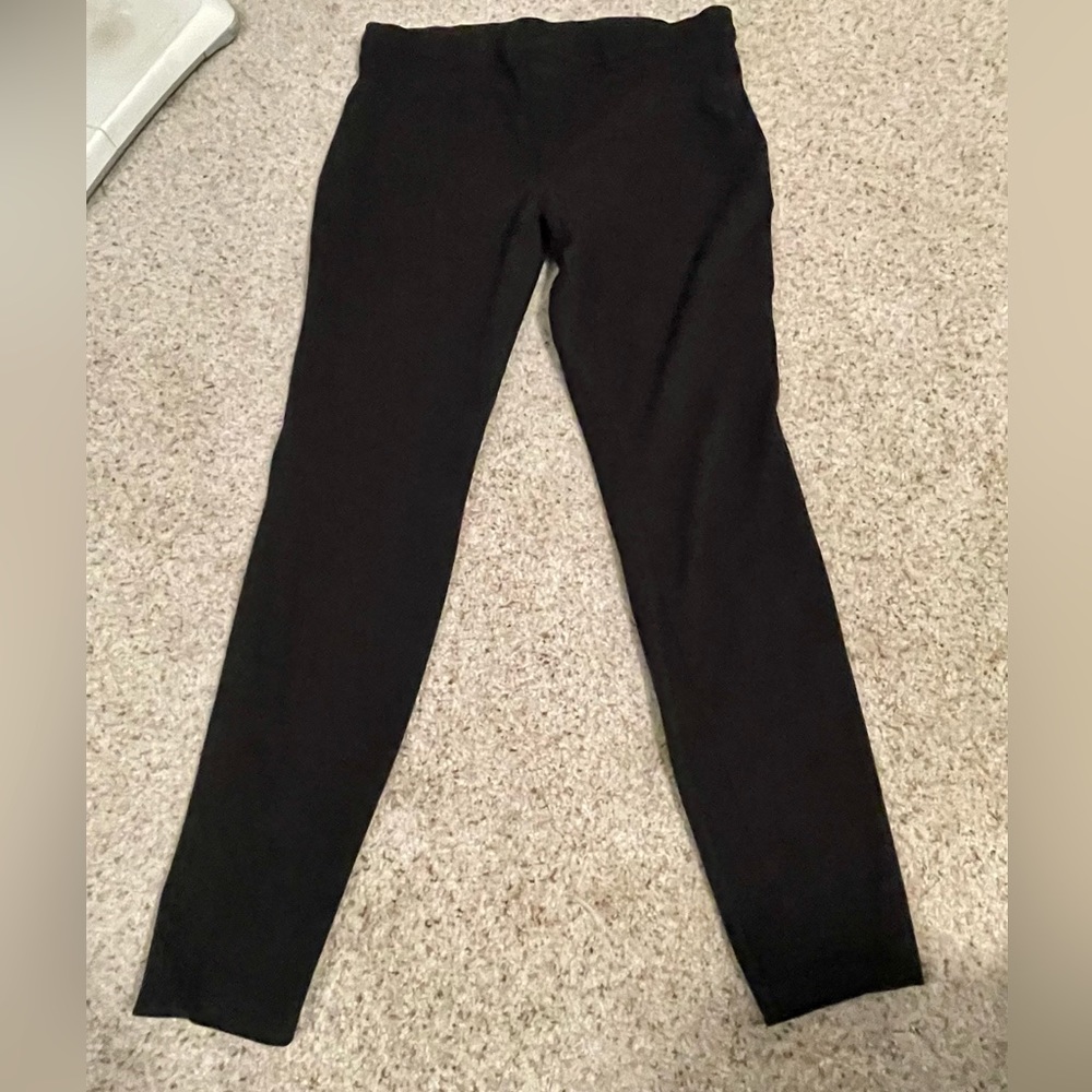 Black skinny pants